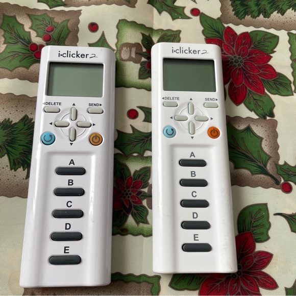iClicker 2 Student Classroom Response System Remote Control White Used lot of 2 - Picture 2 of 5